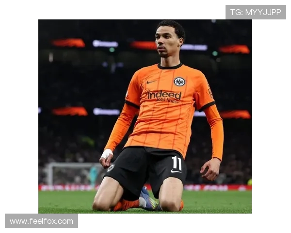 埃基蒂克谈进球运气：热刺后卫意外碰球让我幸运得分